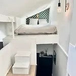 Loft Avec Terrasse Et Verriere