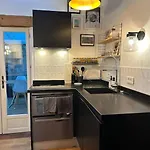 Loft Avec Terrasse Et Verriere
